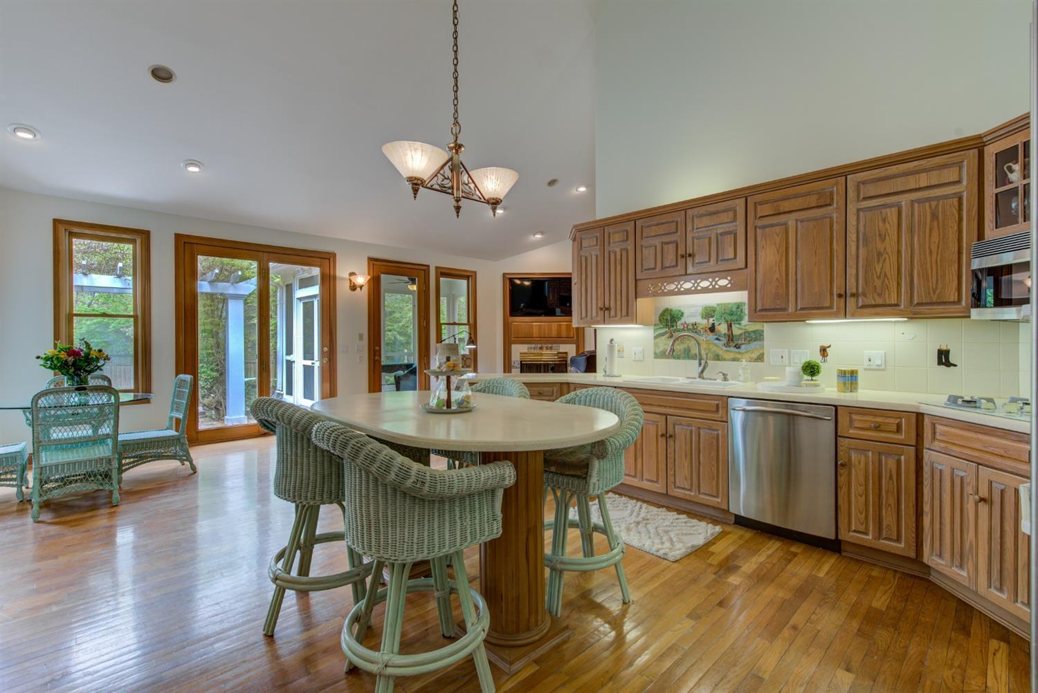 10627 Deerfield Road Montgomery, OH 45242 - Photo 24 of 34