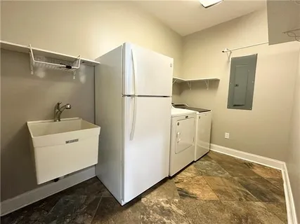 $515,000 | 142 Chapel Hill Road, Belle Chasse, LA 70037