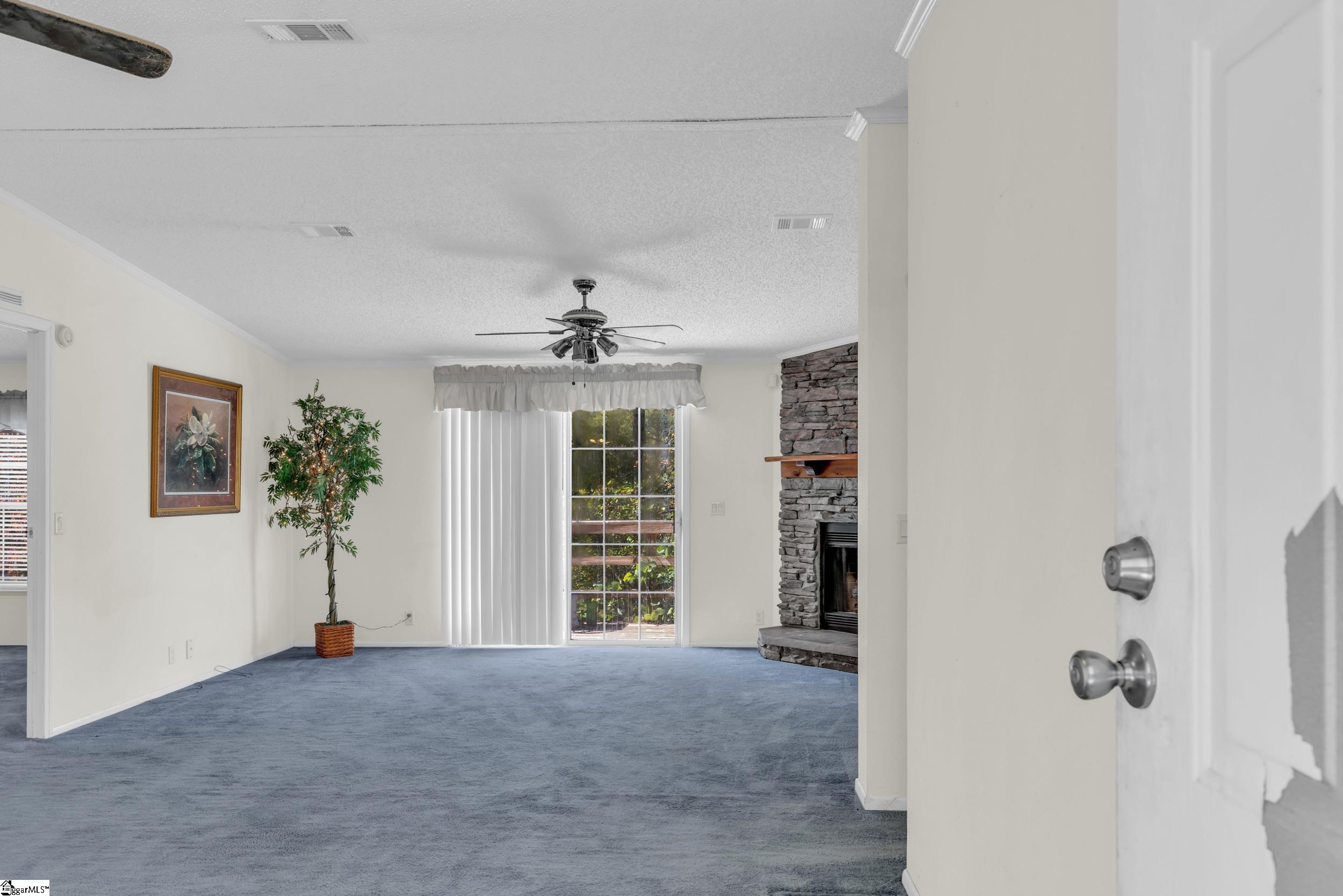 127 Coster Road Travelers Rest, SC 29690 - Photo 5 of 24