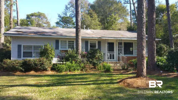 $1,850 | 207 Orange Avenue, Fairhope, AL 36532