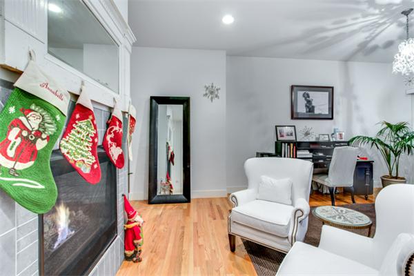 769 Heath Street, Unit 769 Brookline, MA 02467 - Photo 17 of 30