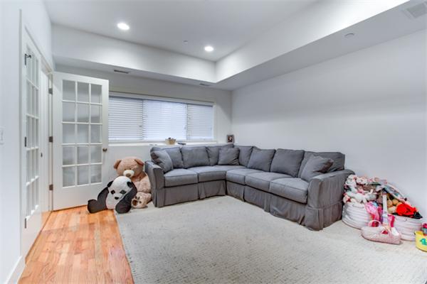 769 Heath Street, Unit 769 Brookline, MA 02467 - Photo 26 of 30