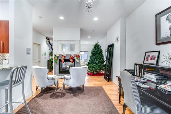 769 Heath Street, Unit 769 Brookline, MA 02467 - Photo 9 of 30