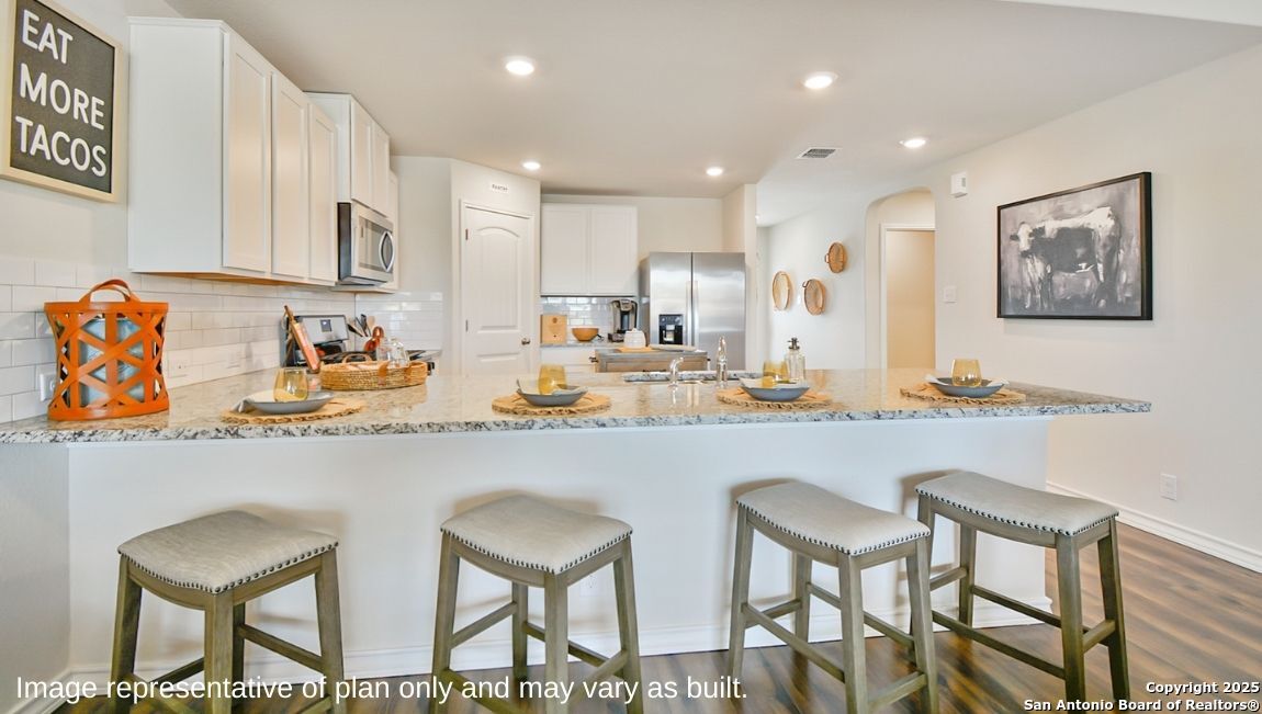 12514 Gral Bustamante Converse, TX 78109 - Photo 6 of 60