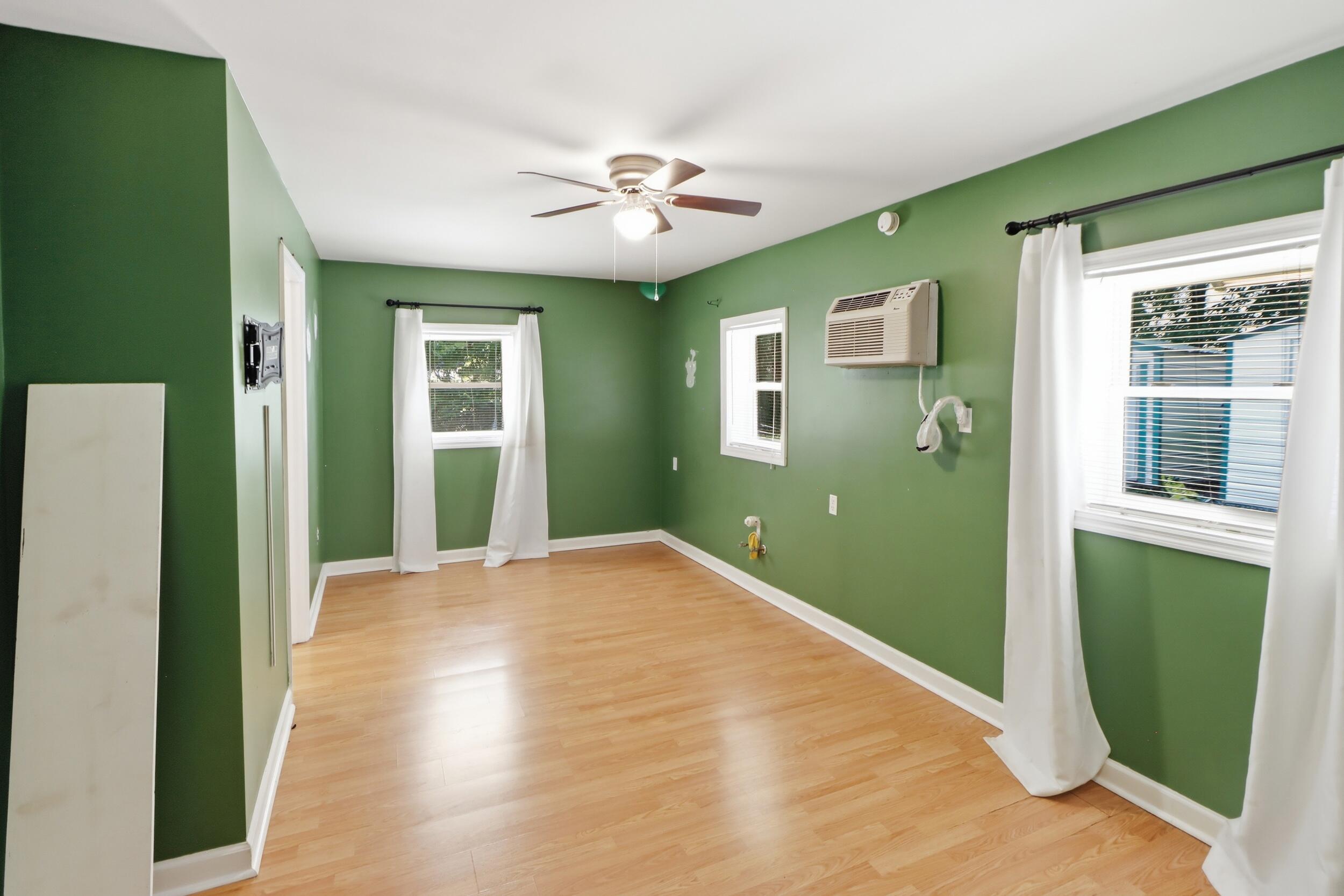 216 State Rd S-15-714 Walterboro, SC 29488 - Photo 18 of 53 27_img_0410