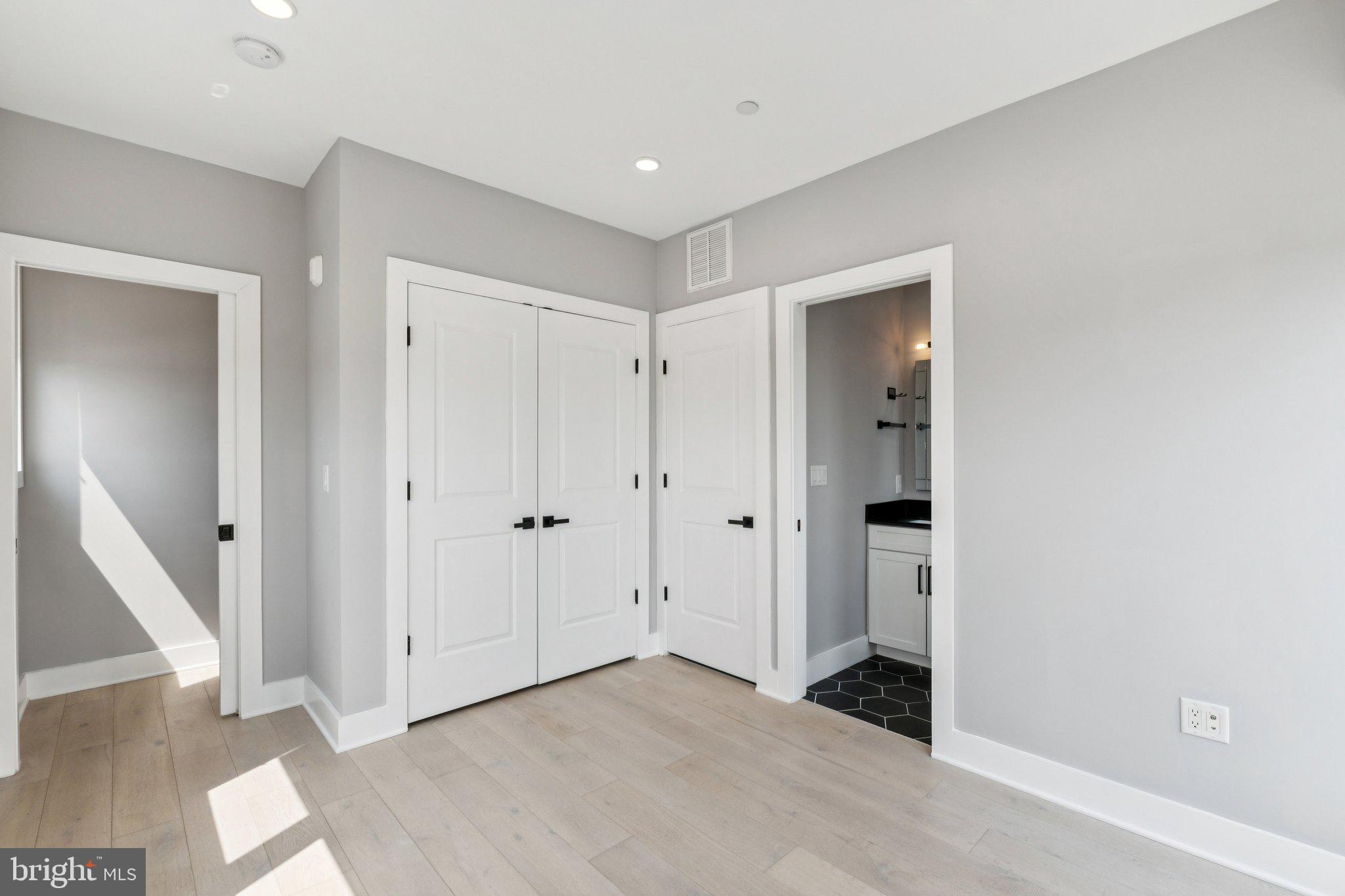 1915 H Street Northeast, Unit PH2 Washington, DC 20002 - Photo 14 of 21