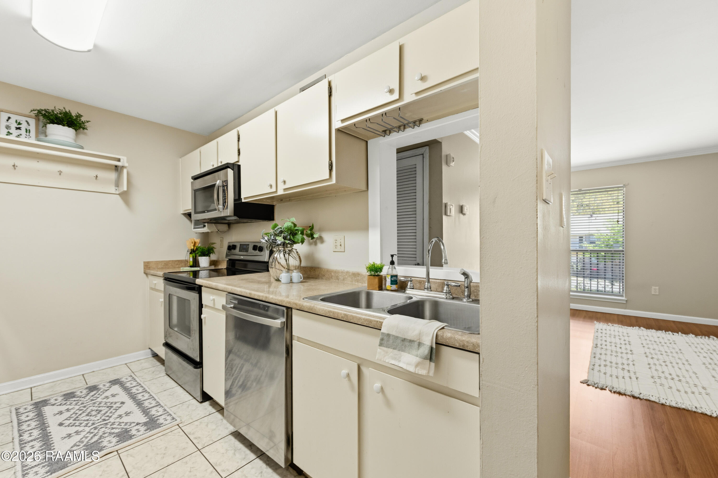 701 South College Road, Unit 208 Lafayette, LA 70503 - Photo 11 of 21 701SCollege#208-24