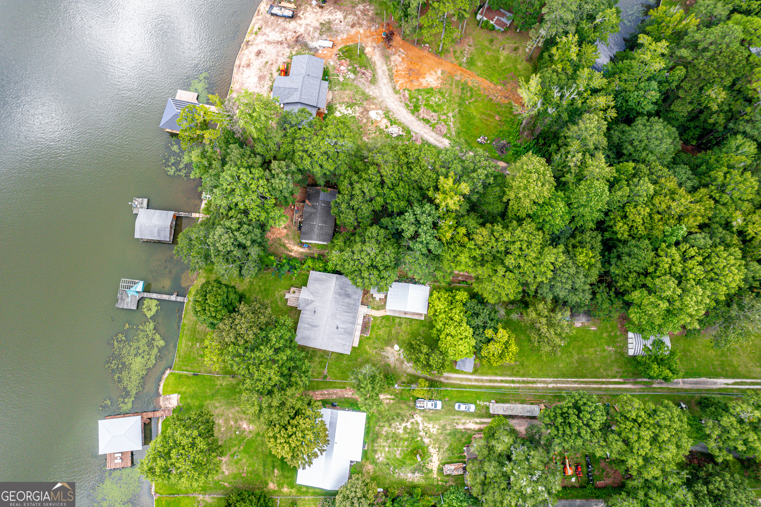 274 South Steel Bridge Road Eatonton, GA 31024 - Photo 20 of 39 a bird view of a garden