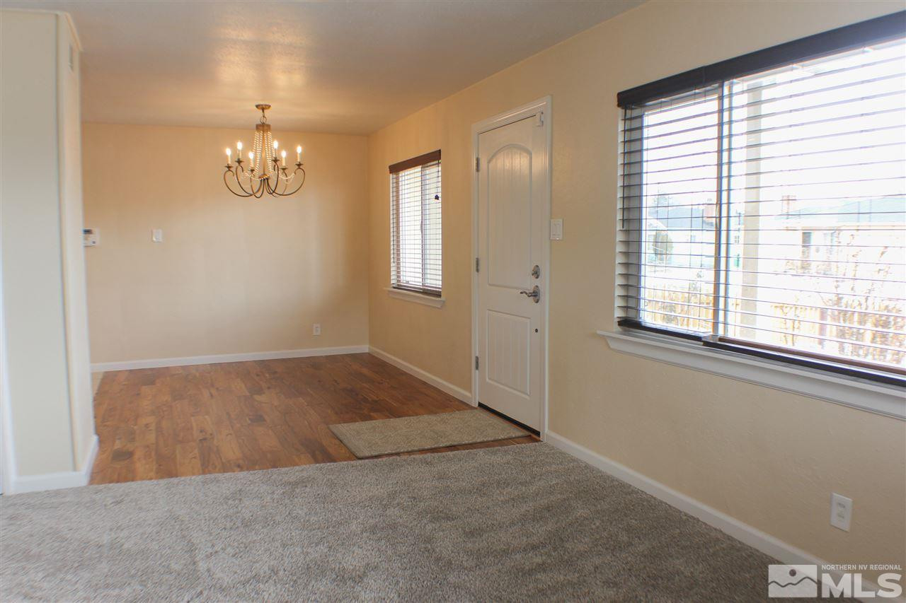 1675 Grassland Place Reno, NV 89502 - Photo 4 of 16 Photo 4