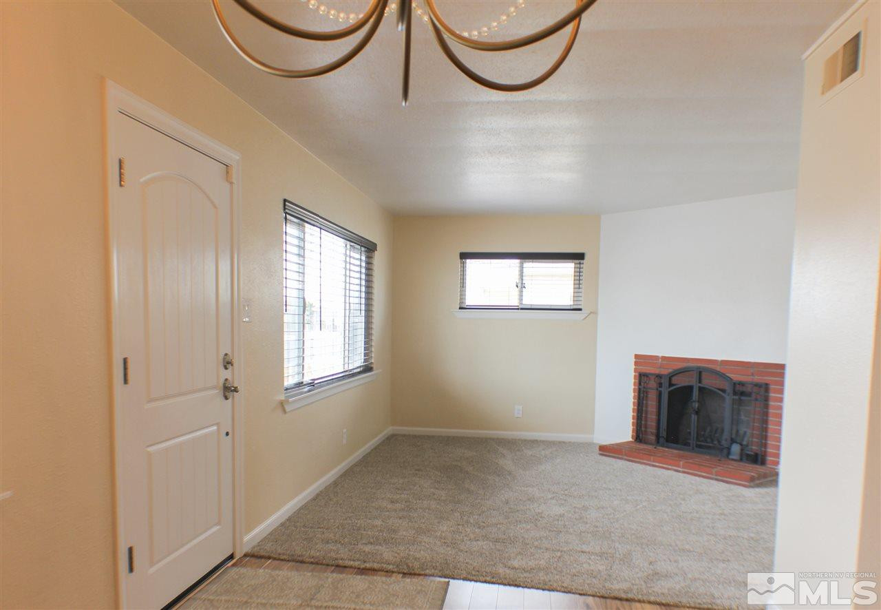 1675 Grassland Place Reno, NV 89502 - Photo 5 of 16 Photo 5