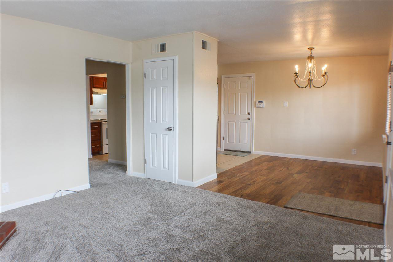 1675 Grassland Place Reno, NV 89502 - Photo 6 of 16 Photo 6