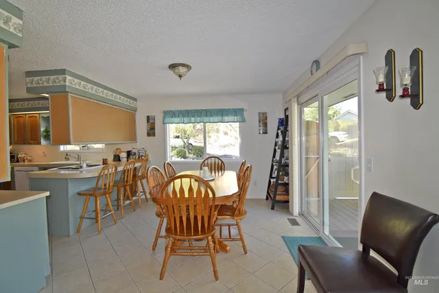 $475,000 | 413 Garfield Street, Asotin, WA 99402