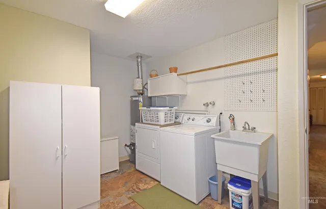 $475,000 | 413 Garfield Street, Asotin, WA 99402