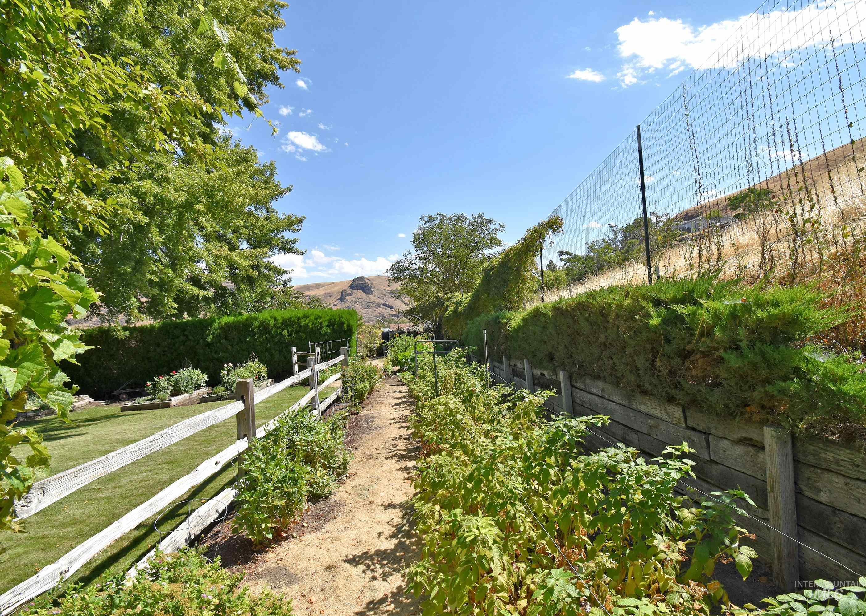 413 Garfield Street Asotin, WA 99402 - Photo 48 of 50