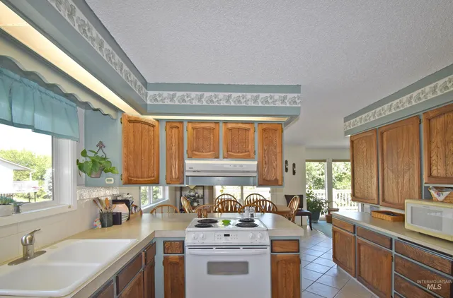 $475,000 | 413 Garfield Street, Asotin, WA 99402