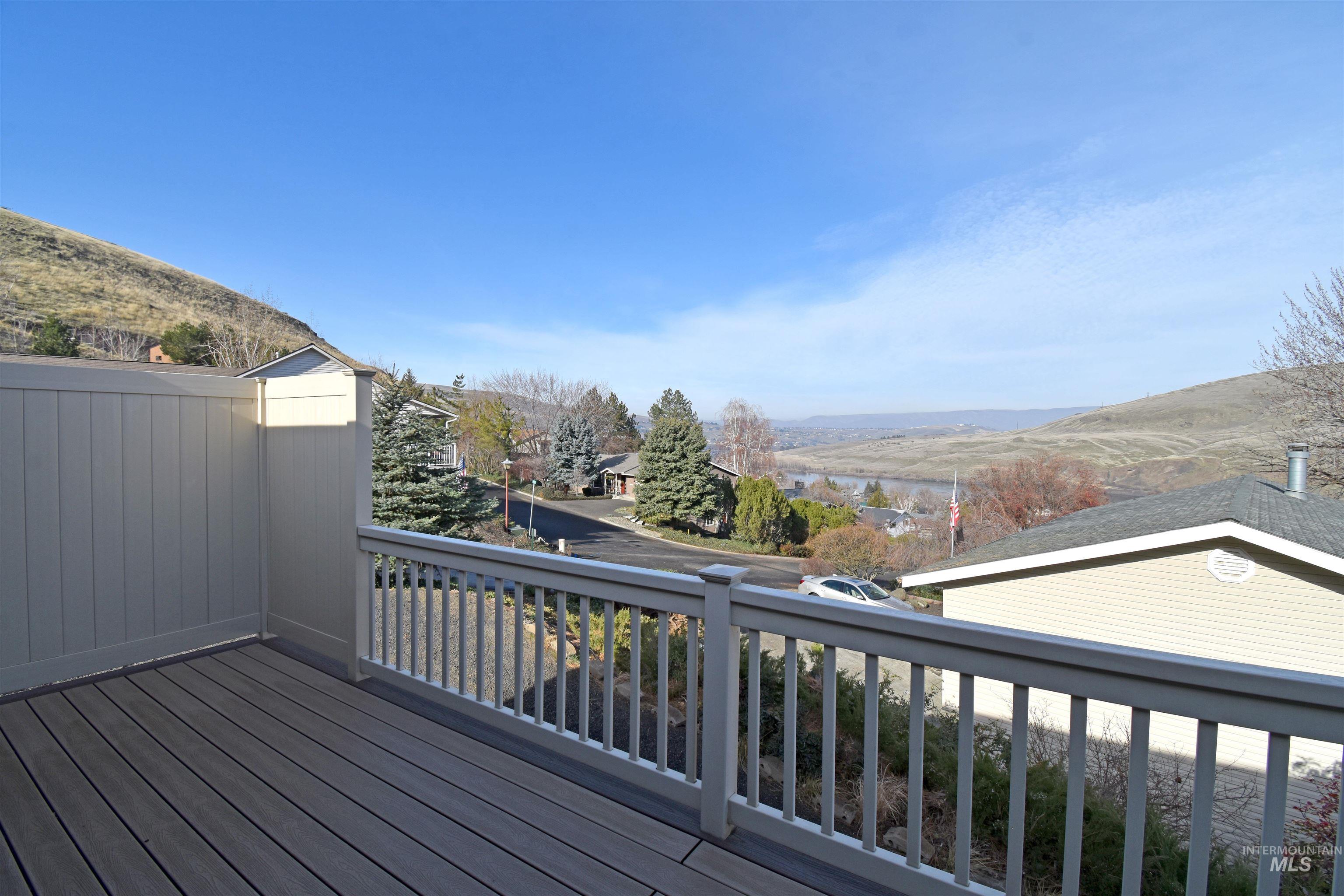 413 Garfield Street Asotin, WA 99402 - Photo 6 of 49