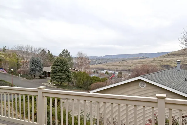 $475,000 | 413 Garfield Street, Asotin, WA 99402