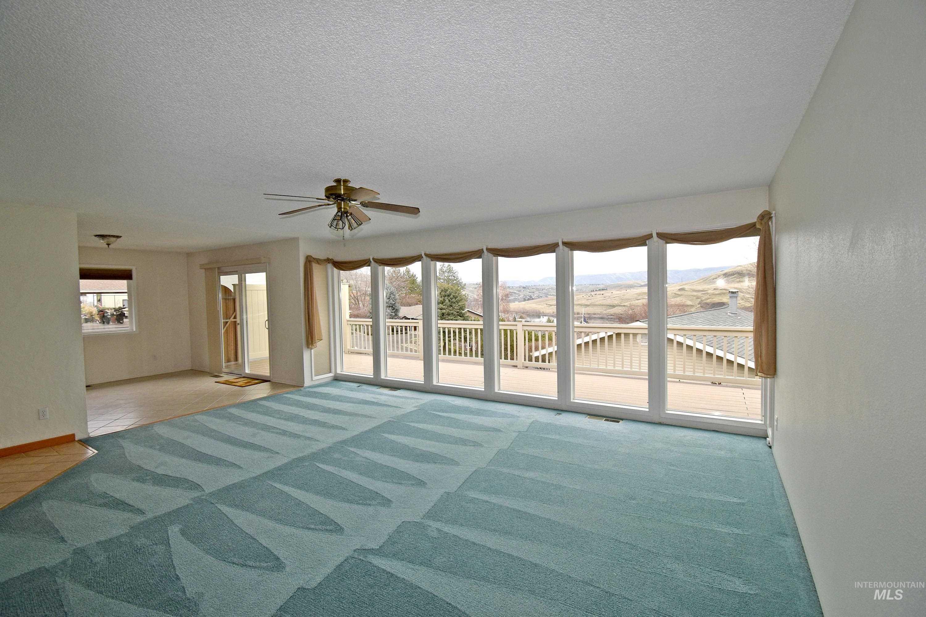 413 Garfield Street Asotin, WA 99402 - Photo 9 of 49