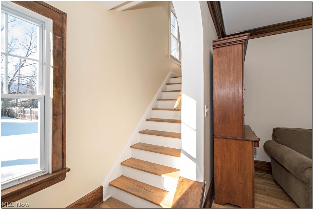 3174 Corydon Road Cleveland, OH 44118 - Photo 17 of 35