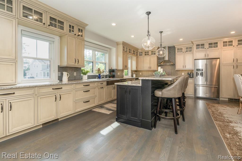 402 West 2nd Street Rochester, MI 48307 - Photo 10 of 70
