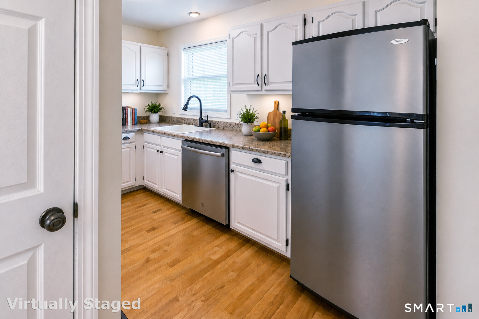 75 Commodore Cmns, Unit 75 Derby, CT 06418 - Photo 12 of 39