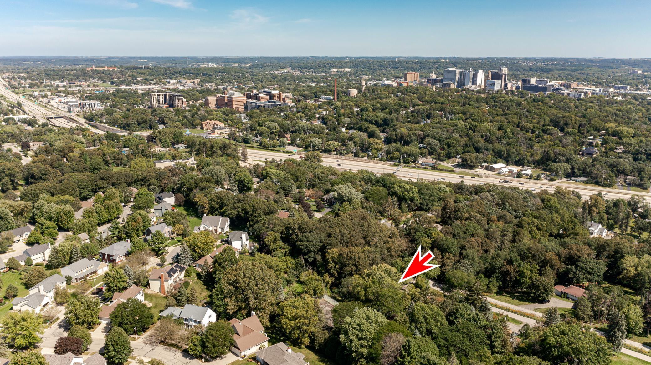 1103 Skyline Drive Southwest Rochester, MN 55902 - Photo 2 of 60