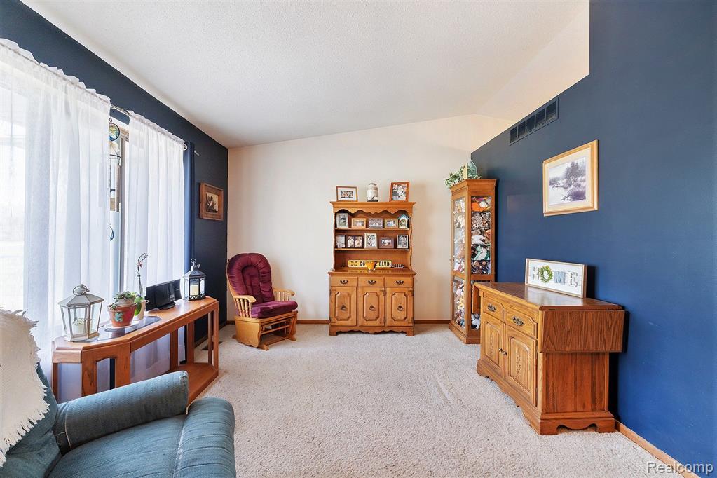 5266 North Gale Road Davison, MI 48423 - Photo 8 of 30