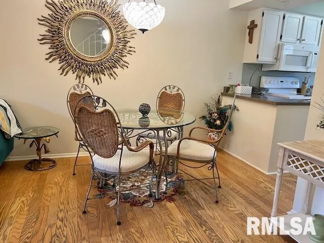 $189,000 | 3550 Devils Glen Road, Bettendorf, IA 52722