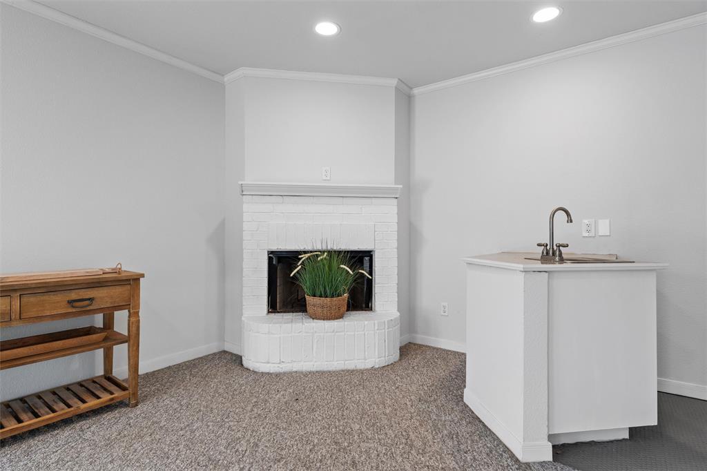 11209 Tree Lake Drive Waco, TX 76708 - Photo 36 of 40 a view of a livingroom with a fireplace