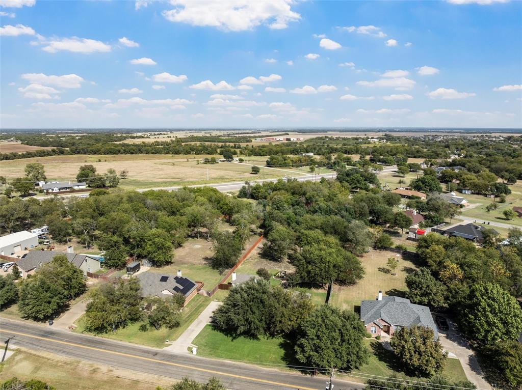 11209 Tree Lake Drive Waco, TX 76708 - Photo 38 of 40 a view of a city with an ocean