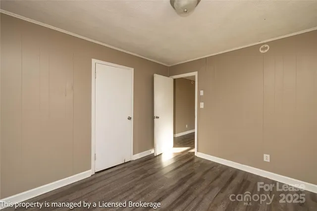 $975 | 213 Roslyn Road, Troy, NC 27371