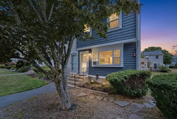 $339,900 | 12 Lydon Lane, Unit A2, Halifax, MA 02338