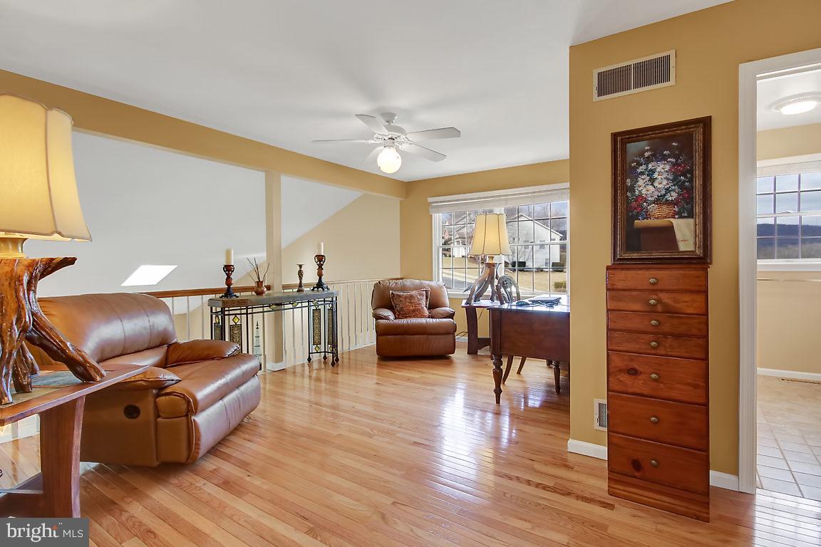 2090 Brigade Road Enola, PA 17025 - Photo 17 of 35 Loft