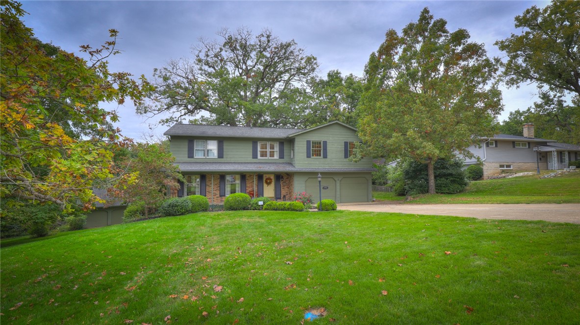 3235 North Susan Drive Decatur, IL 62526 - Photo 1 of 48 Gallery Image 1