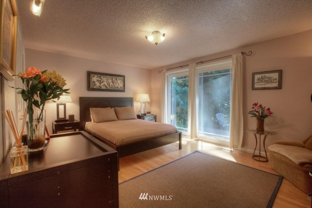 6705 128th Street Southwest Edmonds, WA 98026 - Photo 8 of 12 Gallery Image 8