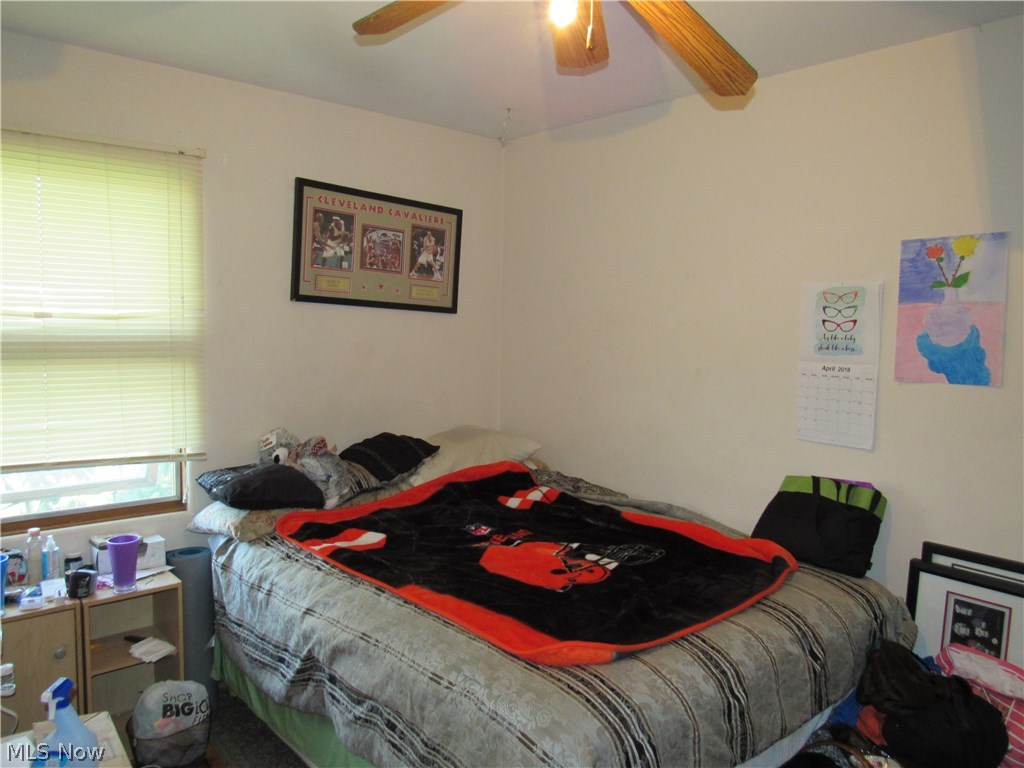 2520 Burnham Road Akron, OH 44333 - Photo 9 of 10