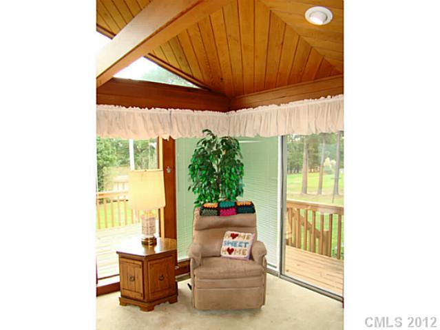 4340 Henry Dellinger Road Maiden, NC 28650 - Photo 6 of 15 Gallery Image 6