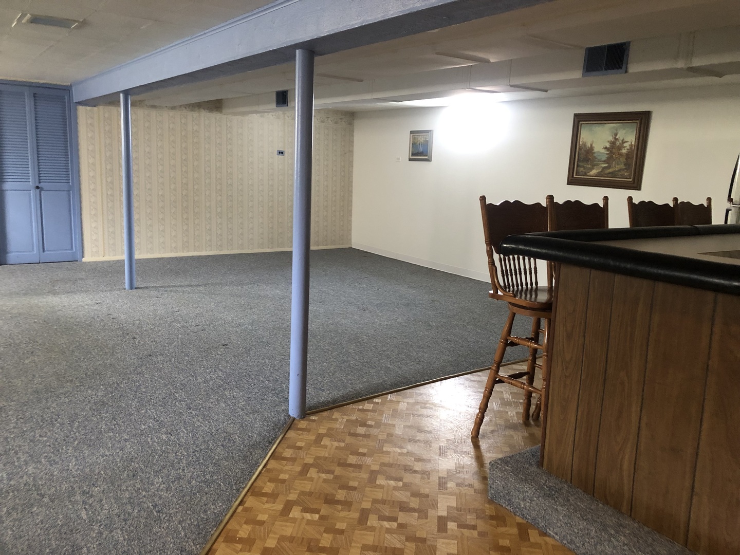 10733 South Harding Avenue Chicago, IL 60655 - Photo 19 of 20 a view of a workspace with furniture
