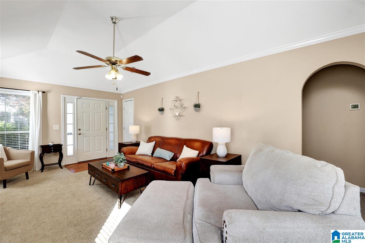535 Walker Road Pelham, AL 35124 - Photo 5 of 23
