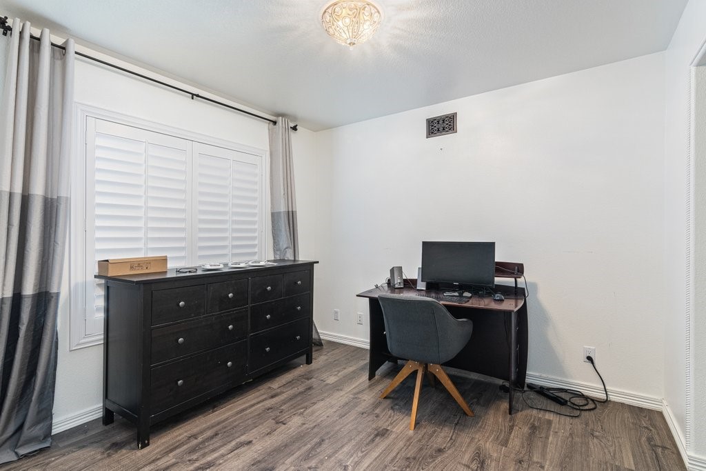 31841 Monique Circle Temecula, CA 92591 - Photo 14 of 52