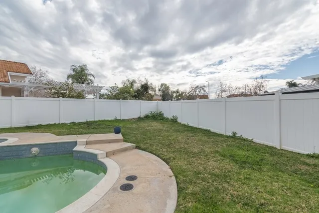 $3,850 | 31841 Monique Circle, Temecula, CA 92591