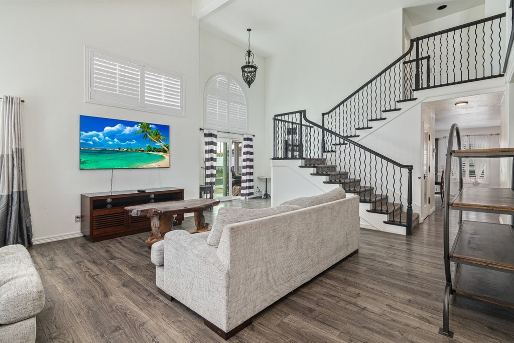 31841 Monique Circle Temecula, CA 92591 - Photo 9 of 52