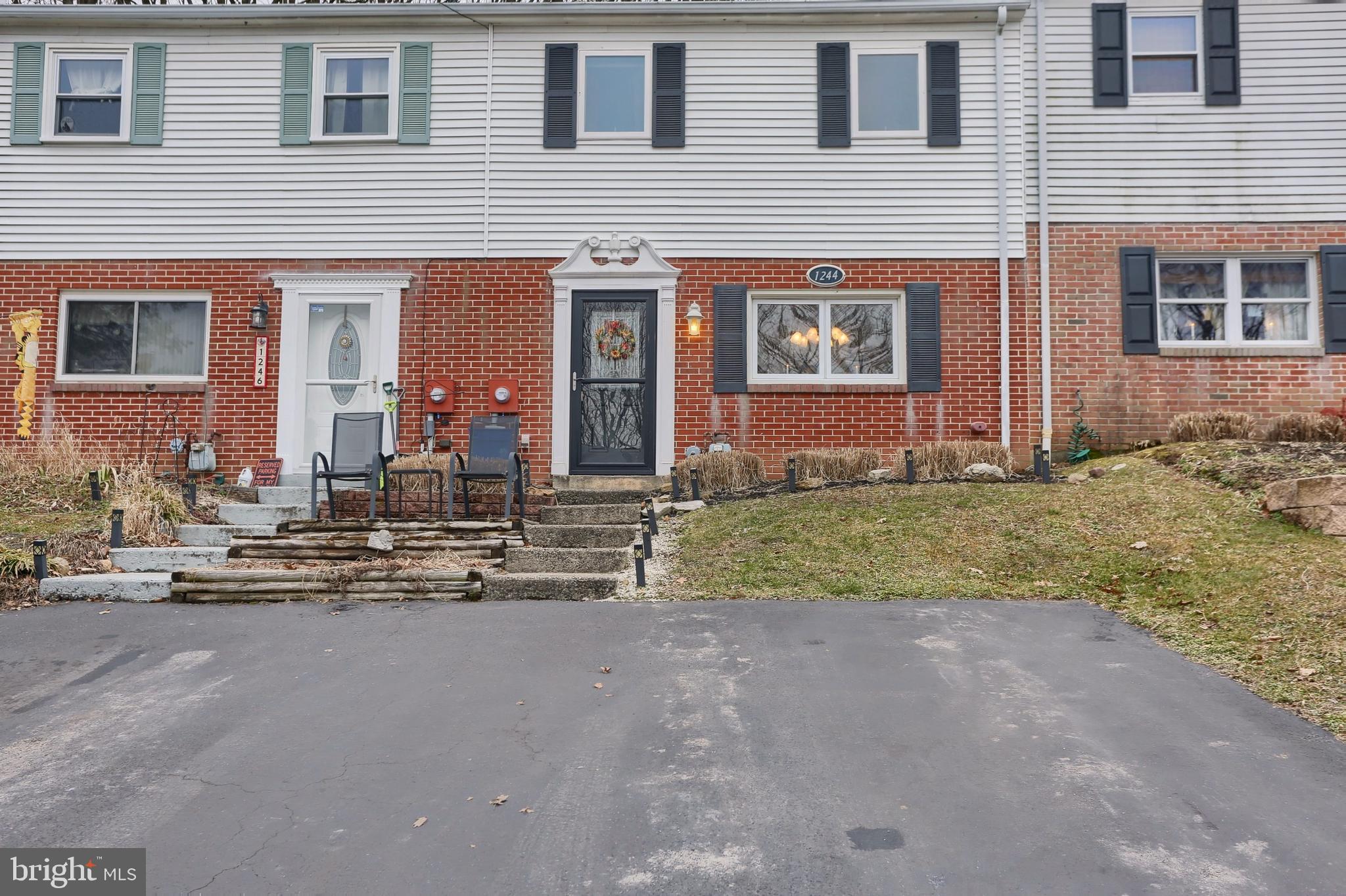 1244 Fox Run Reading, PA 19606 - Photo 1 of 28 Gallery Image 1