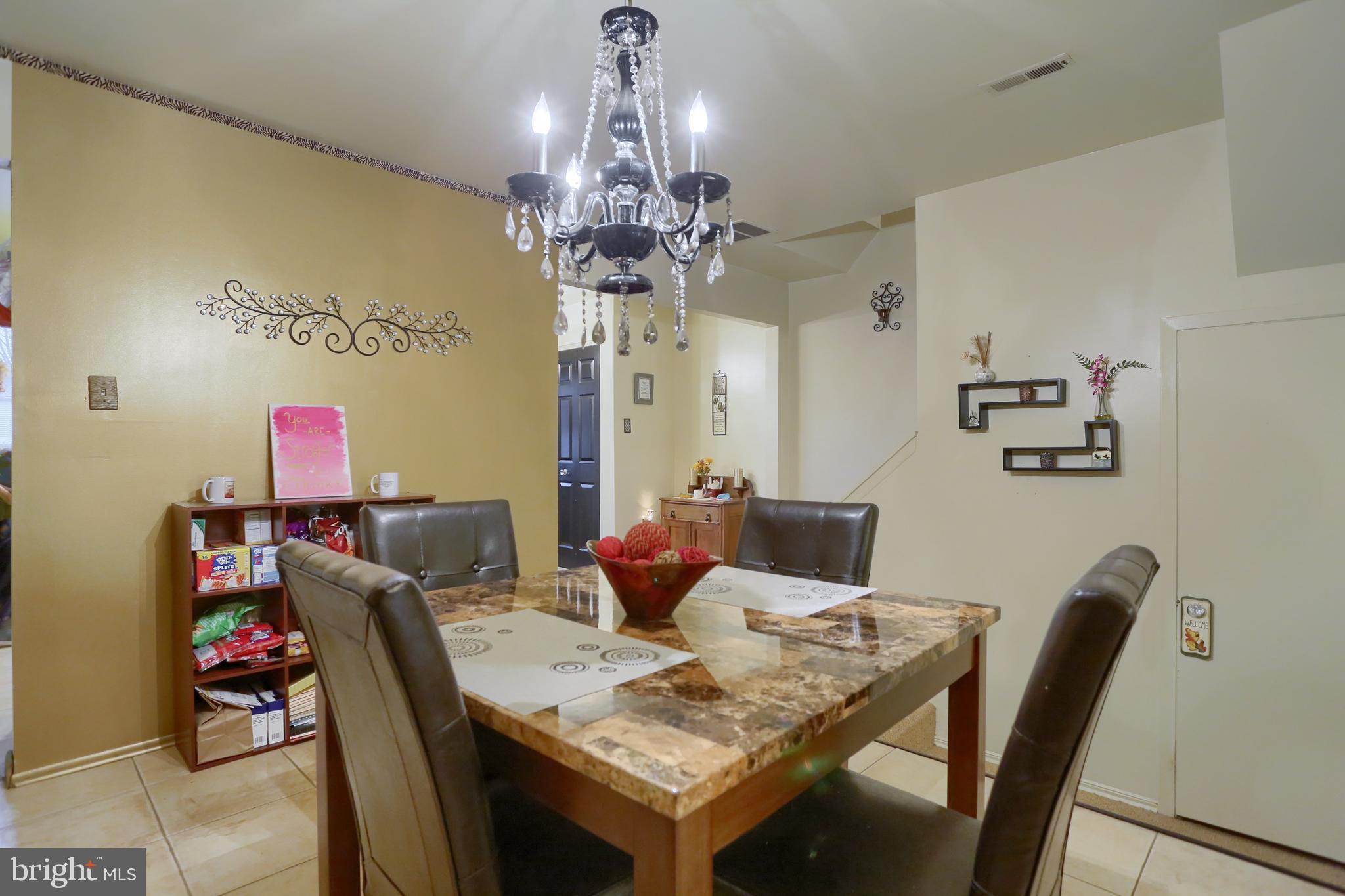1244 Fox Run Reading, PA 19606 - Photo 8 of 28 Gallery Image 8