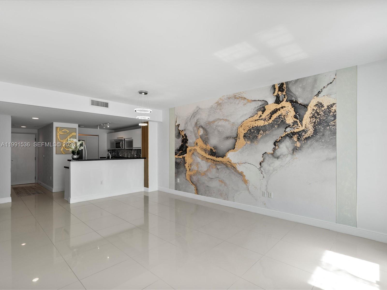 244 Biscayne Boulevard, Unit 1605 Miami, FL 33132 - Photo 10 of 46