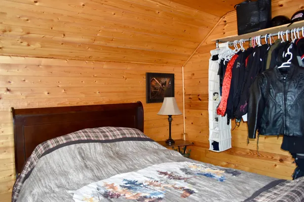 $599,900 | 1610 Plum Street, Grasston, MN 55030