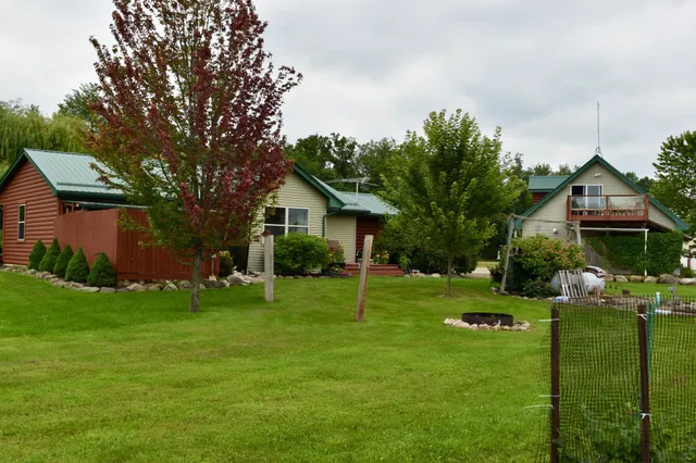 $599,900 | 1610 Plum Street, Grasston, MN 55030