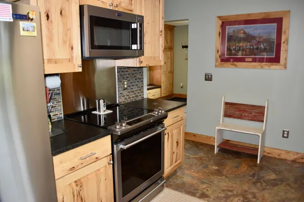 $599,900 | 1610 Plum Street, Grasston, MN 55030