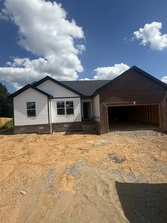 $298,400 | 40 Echo Ridge, Oak Grove, KY 42262
