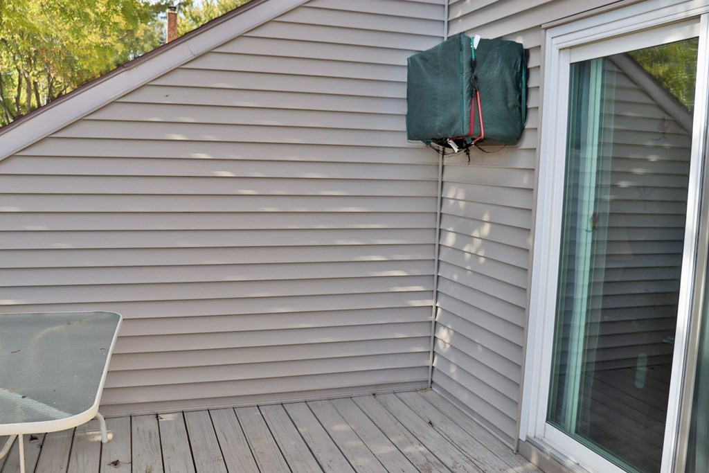 24 Set Point Plattsburgh, NY 12901 - Photo 3 of 18 Gallery Image 3